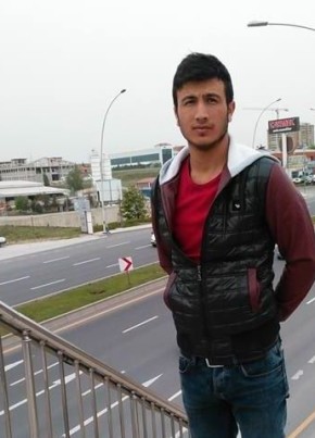 Özcan, 29, Türkiye Cumhuriyeti, Ahlat