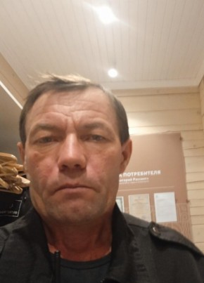 Анатолий из Бийска 54 года