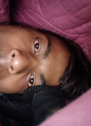 Sani, 18, India, Agra