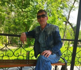 Андрей, 52 года, Алматы