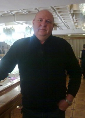 Олег из Харькова 54 года