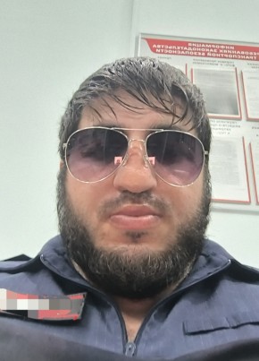 Ахмед Гасанов из Адлера 28 лет