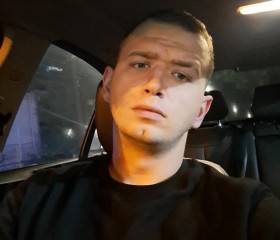 Zhenya, 31, Los Angeles