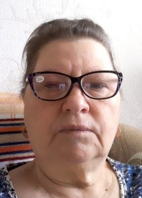 Лидия, 72, Россия, Большой Камень
