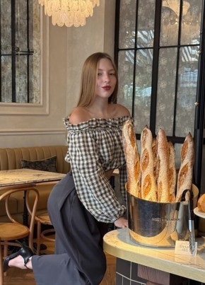Ева