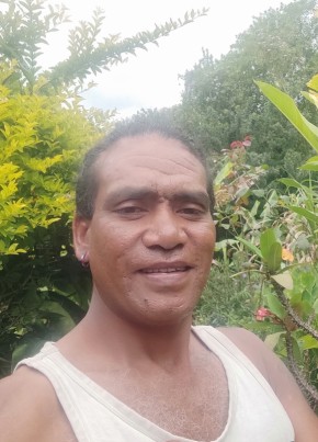 Dash, 42, Territoire des Nouvelle-Calédonie et Dépendances, Nouméa