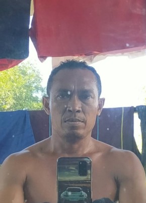 Azay, 18, East Timor, Dili