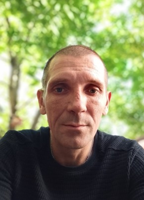 евгений из Погара 41 год