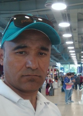 Хусанбой Джураев