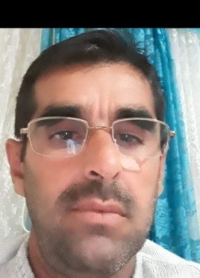 Mehmet Yaras, 39, Türkiye Cumhuriyeti, Şanlıurfa