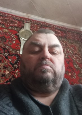 Сергей из Саратова 53 года