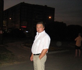 Олег, 60 лет, Череповец