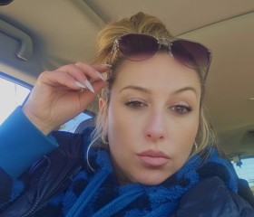 Roxy, 43, Scarborough