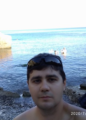Александр, 32, Россия, Саратов