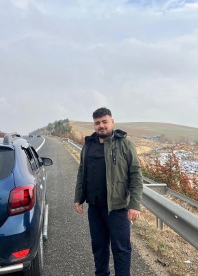 Yadib из Gaziantep 21 год