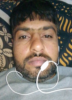 Jawad, 34, Saudi Arabia, Al Khafji