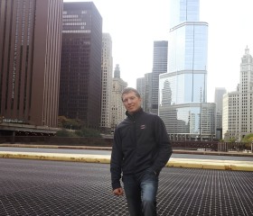 Dim, 47, New Brunswick