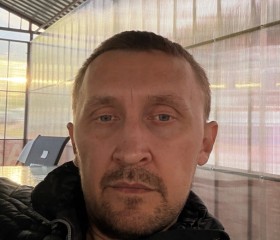 Valentin, 43, Brest