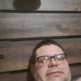 Mike, 37  , Shorewood