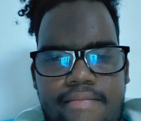 Love, 24, Curepipe