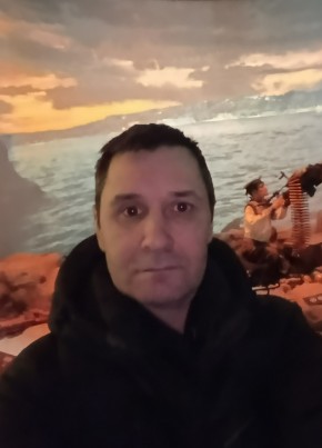 Анатолий из Владивостока 45 лет