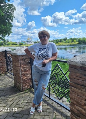 Ольга из Острова 52 года