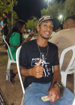 William из Boa Vista 26 лет