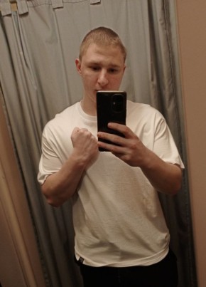 Leonid, 19, Russia, Moscow