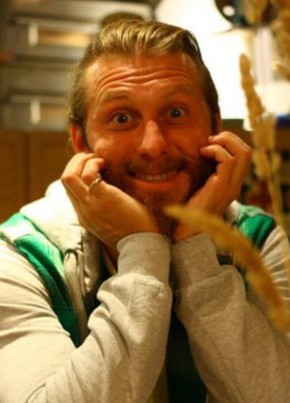 Роман из Хабаровска 44 года