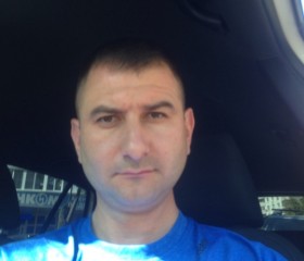 Andrey, 46, Moscow