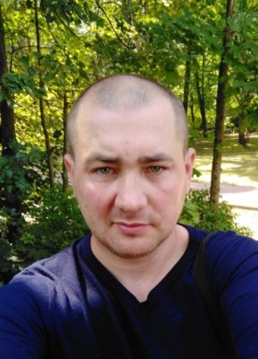 Александр, 36, Россия, Удельная