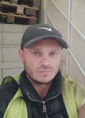 Пёсик лизун из Харькова 37 лет