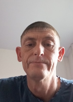 Иван из Ялуторовска 44 года