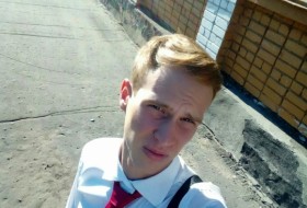 Dmitriy, 26 - Just Me