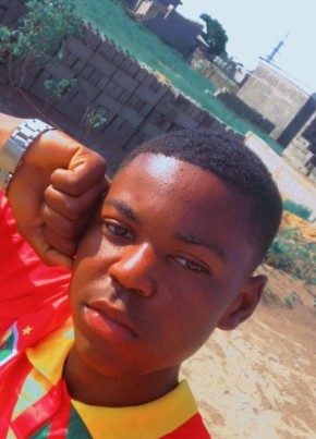 STRIMING из Brazzaville 18 лет