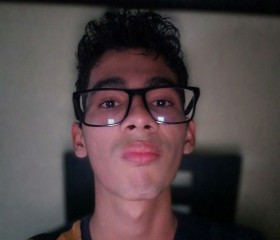 Jhoen, 18, Barinas