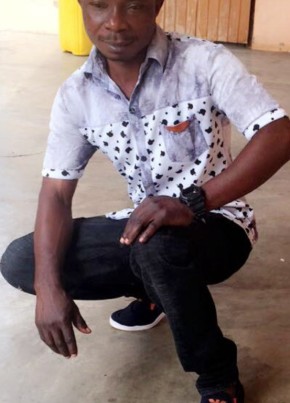 Evans, 35, Ghana, Techiman
