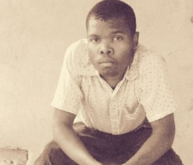 zestack, 32, Songea
