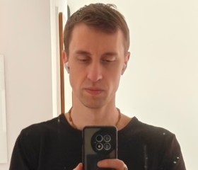 Roman, 38, Karlsruhe