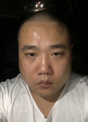 阿傑, 37, 中华人民共和国, 台北市