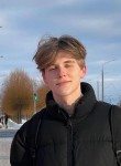 Maksim, 18, Moscow