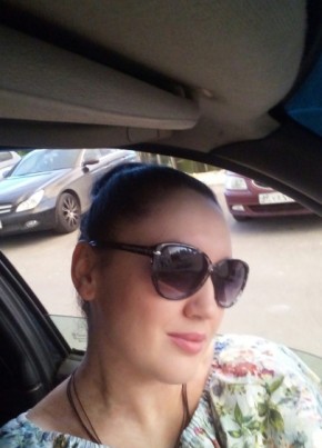 Лора, 37, Россия, Сургут