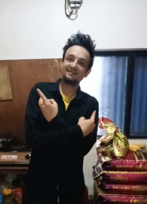 Gaurav из Kathmandu 32 года