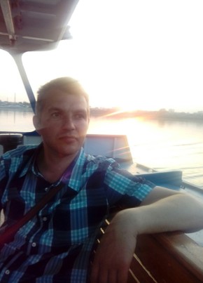 Александр, 42, Россия, Бор