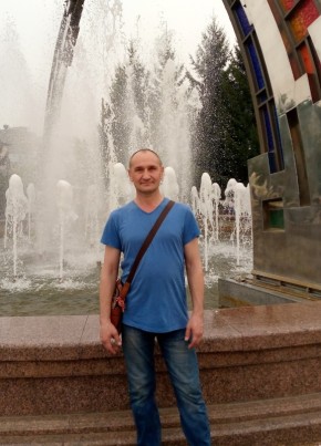 Vel, 38, Russia, Saint Petersburg