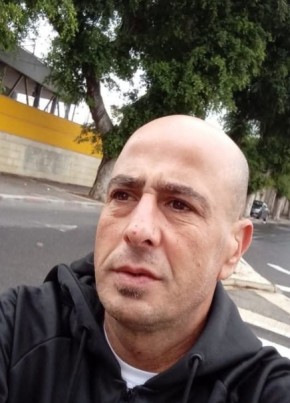 שרון, 52, Palestine, Gaza