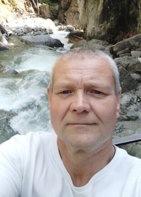 Алексей из Борское 51 год