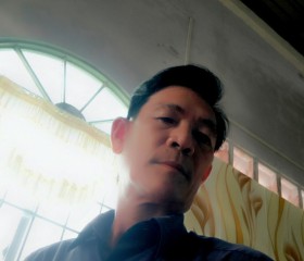Hoàng, 45, Ca Mau