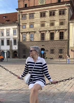 Анна Безрукова из Mölln 48 лет