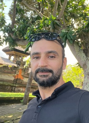 Nusret, 40, Indonesia, Denpasar